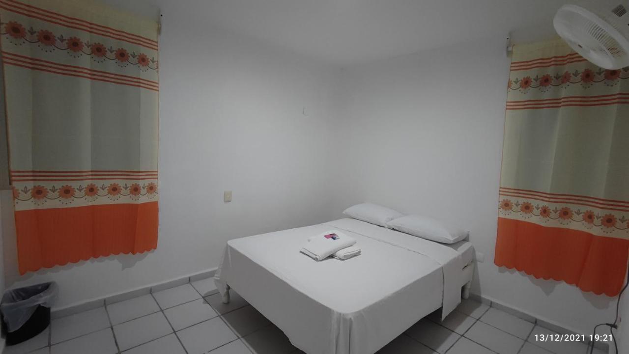 Punta Sam Hostel Cancun Exterior photo